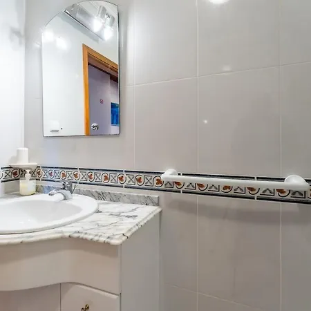 Waves & Wonders Daire Nazaré