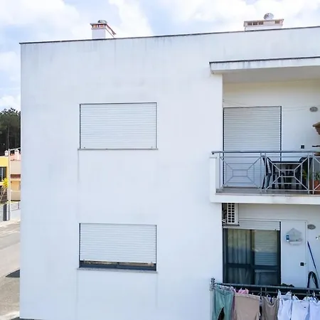 Waves & Wonders Apartment *