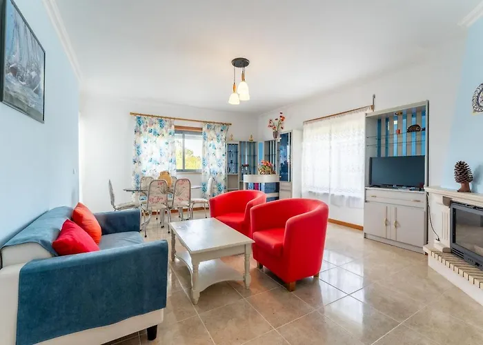 Waves & Wonders Nazaré